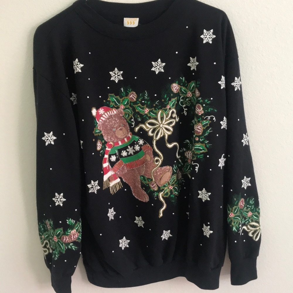 Holiday bear Christmas sweatshirt!